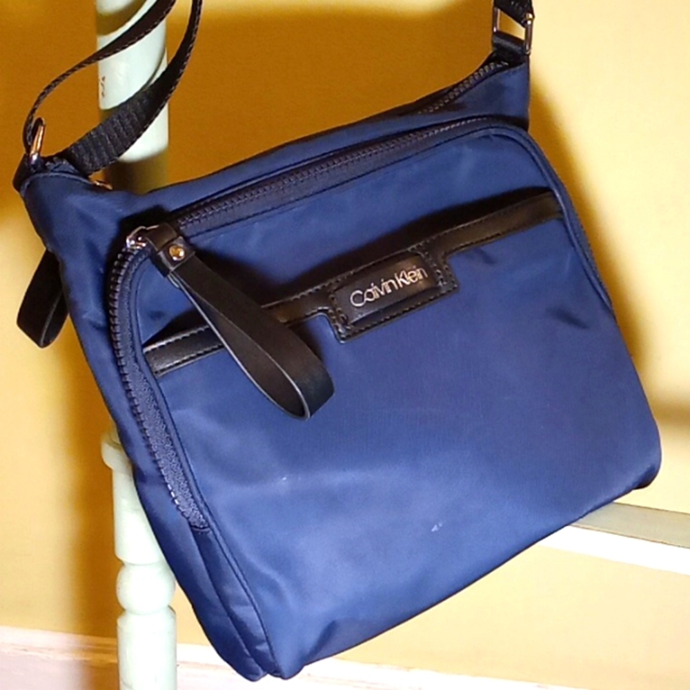 Calvin Klein crossbody purse